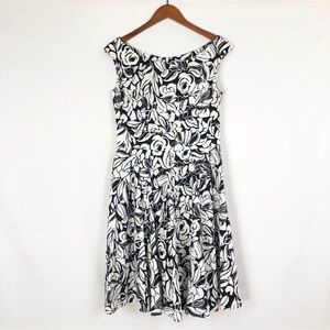 Blumarine Floral Mini Swing‎ Dress White Black Size EUR 36/US 8 Italy